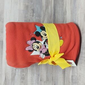 Disney~Mickey Mouse and Minnie Mouse Throw Blanket~Size 50"x60"~NWT